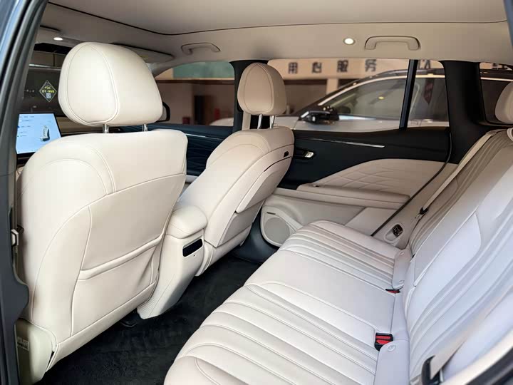 Фото 9 - GAC Aion V