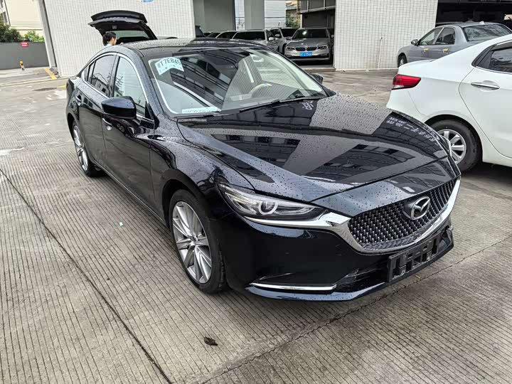 Фото 3 - Mazda Atenza