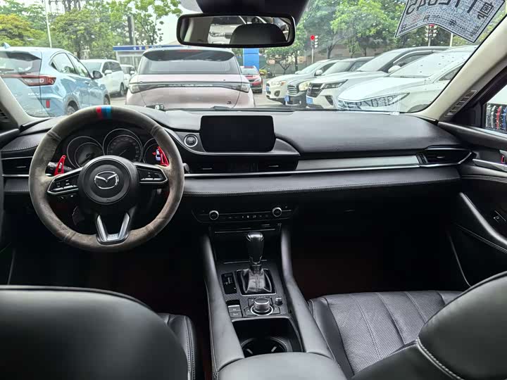 Фото 9 - Mazda Atenza