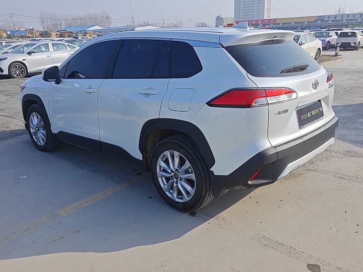 Фото 9 - Toyota Corolla Cross