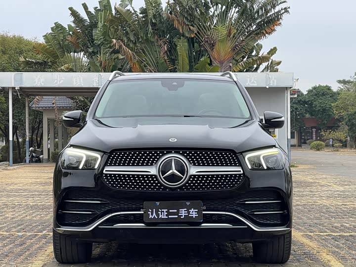 Фото 2 - Mercedes-Benz GLE-Class