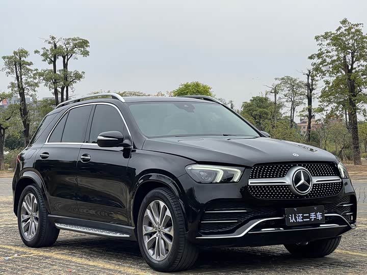 Фото 3 - Mercedes-Benz GLE-Class