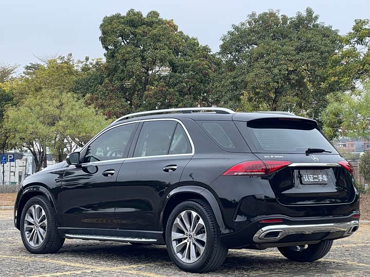 Фото 6 - Mercedes-Benz GLE-Class