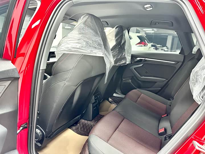 Фото 8 - Audi A3