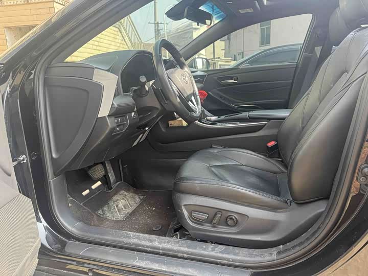 Фото 5 - Toyota Avalon