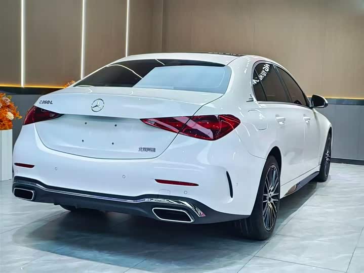 Фото 5 - Mercedes-Benz C-Class