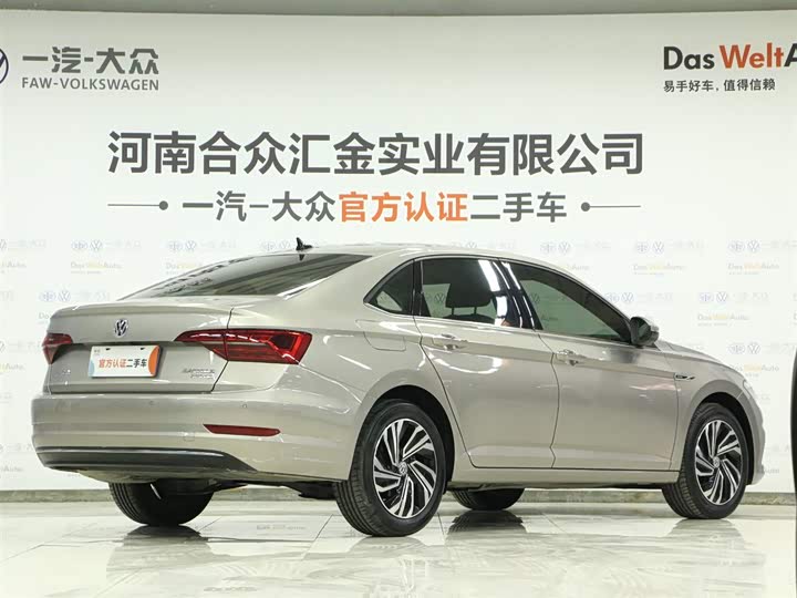 Фото 4 - Volkswagen Sagitar L