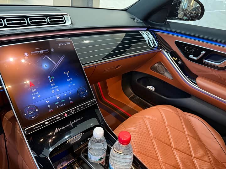 Фото 7 - Mercedes-Benz Maybach S-Class