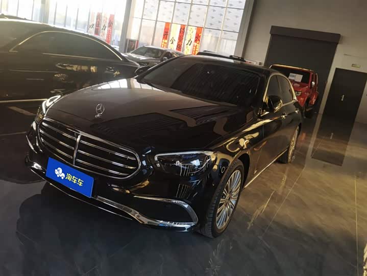 Фото 1 - Mercedes-Benz E-Class