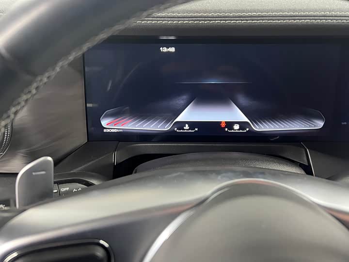 Фото 6 - Tank 300