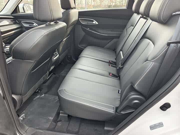 Фото 9 - Changan CS75