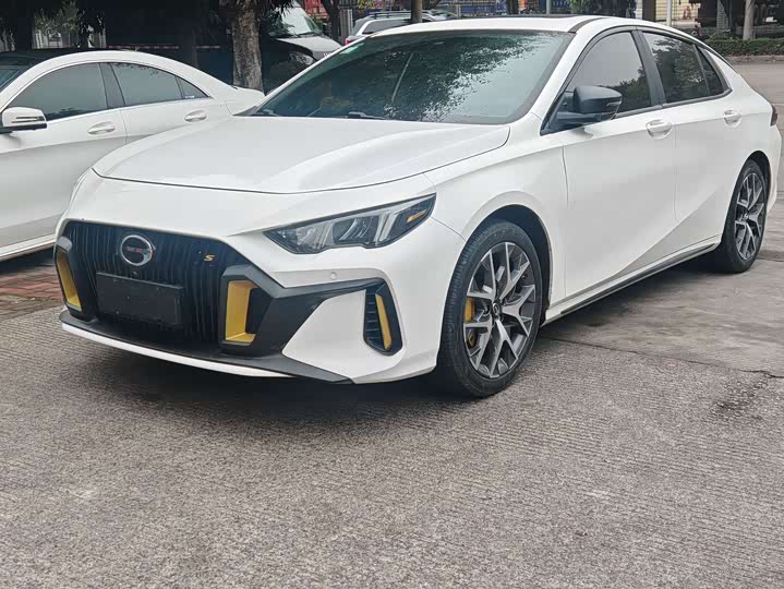 Фото 1 - GAC Trumpchi Empow R