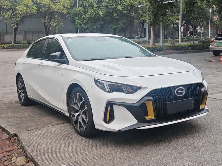 Фото 3 - GAC Trumpchi Empow R