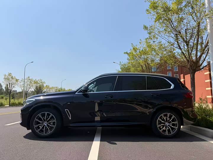 Фото 6 - BMW X5