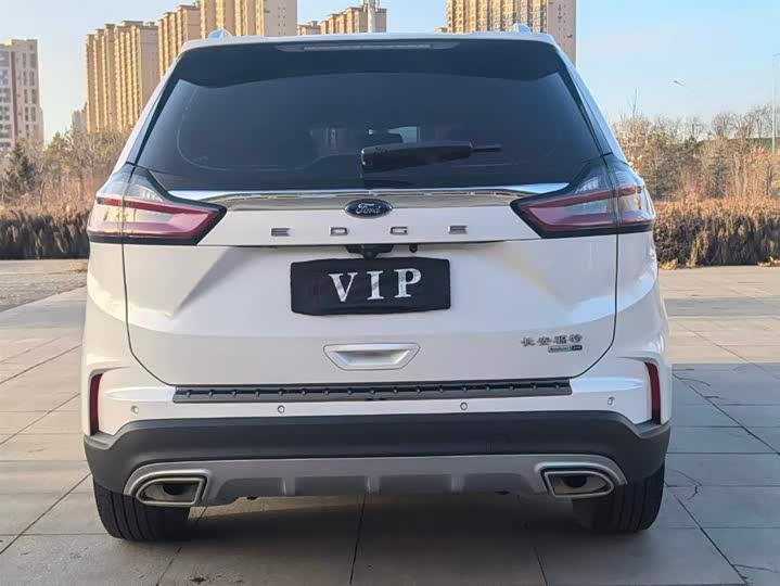 Фото 5 - Ford Edge