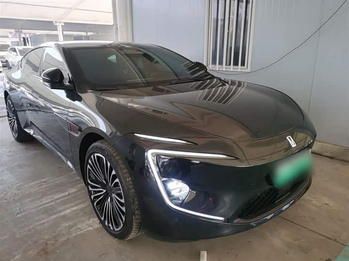 Фото 4 - Avatr 12