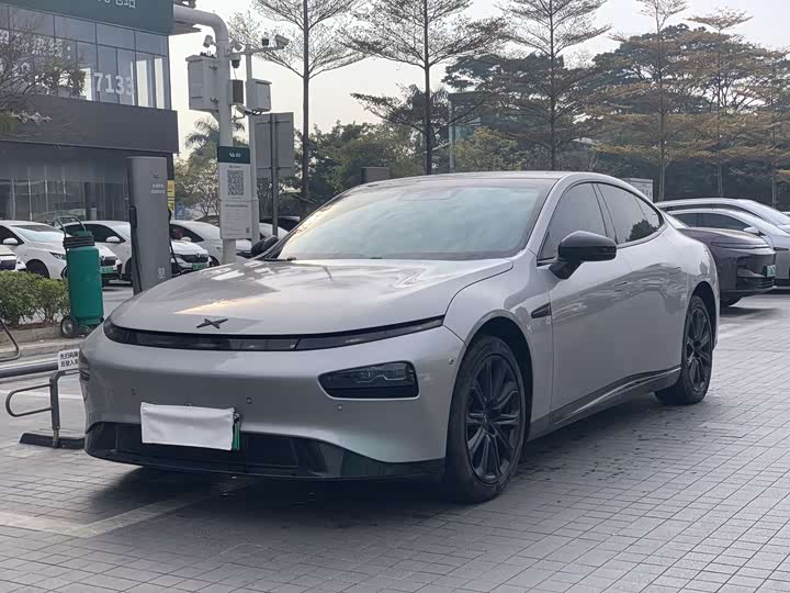 Фото 1 - XPeng P7