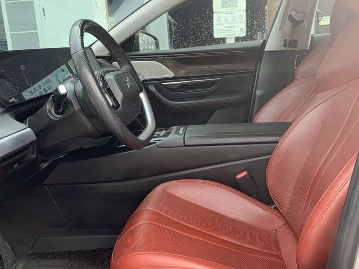 Фото 5 - XPeng P7