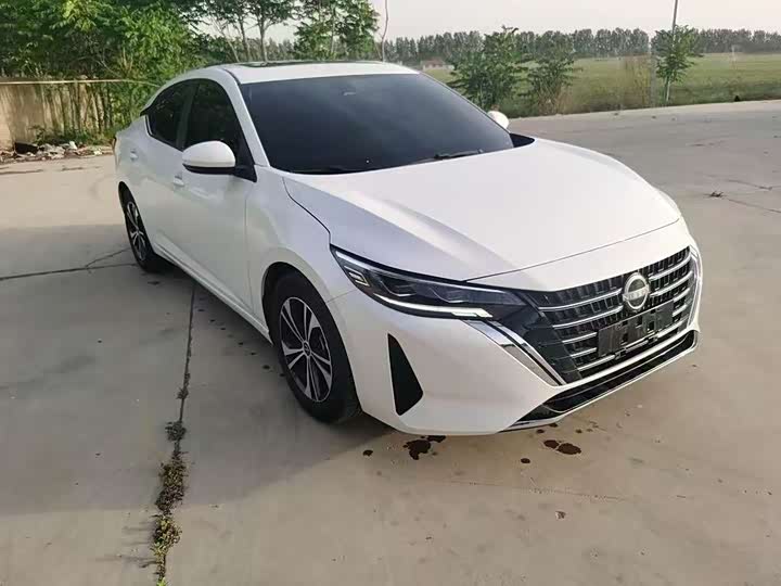 Фото 3 - Nissan Sylphy