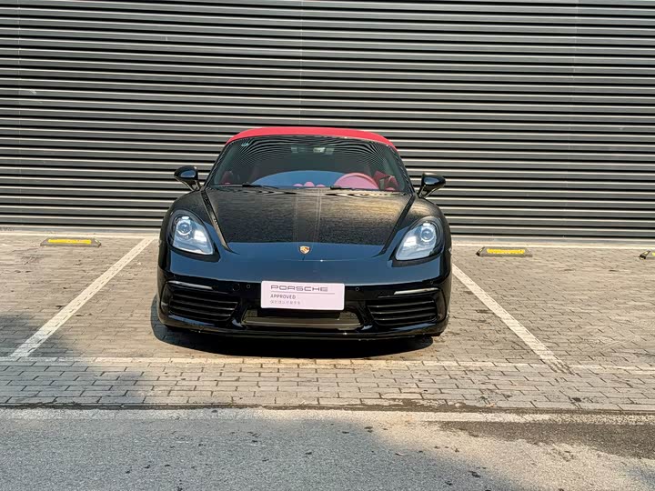 Фото 2 - Porsche 718