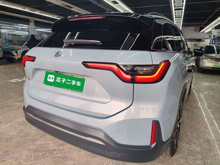 Фото 7 - Nio ES6