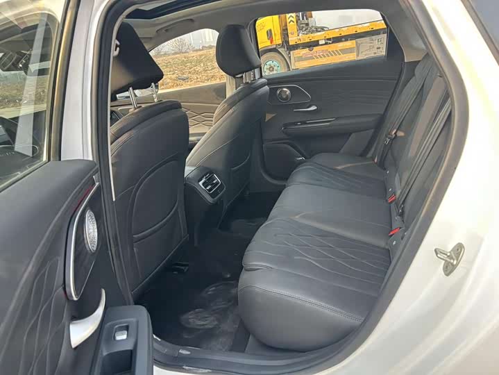 Фото 6 - Chery Arrizo 8 Pro