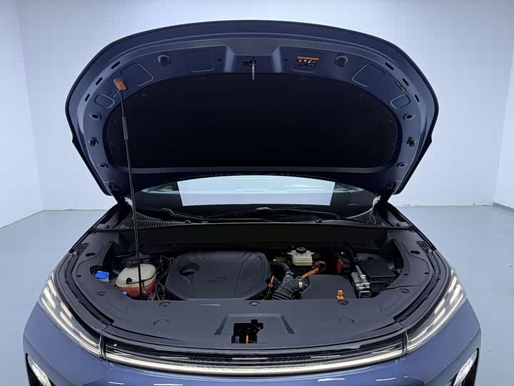 Фото 7 - Geely Galaxy Starship 7