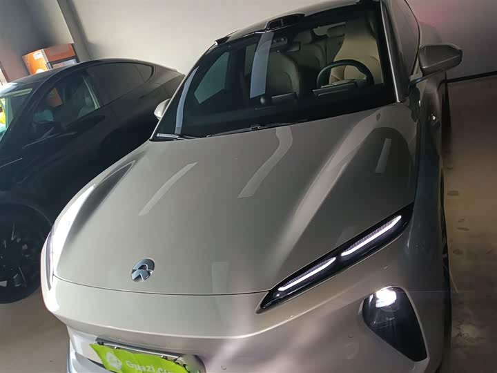 Фото 3 - Nio ET5T