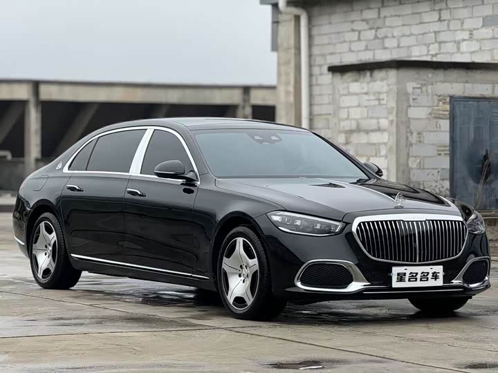 Фото 3 - Mercedes-Benz Maybach S-Class