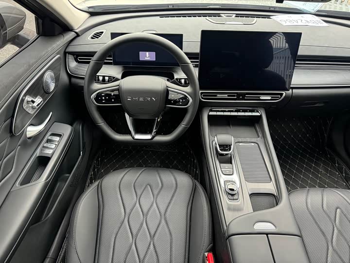 Фото 7 - Chery Arrizo 8 Pro