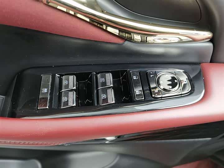 Фото 9 - GAC Trumpchi M8