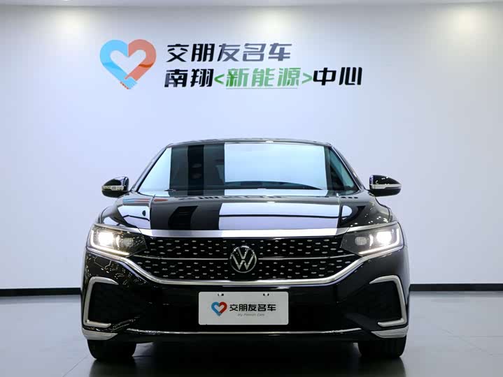 Фото 3 - Volkswagen Passat