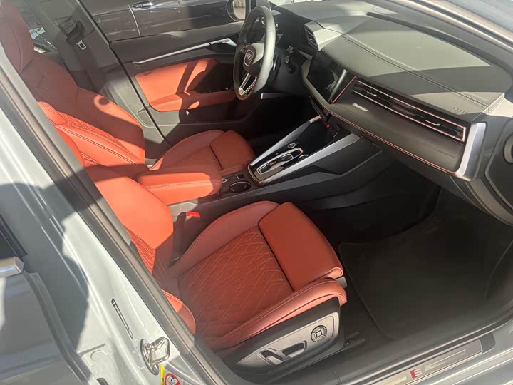 Фото 5 - Audi A3