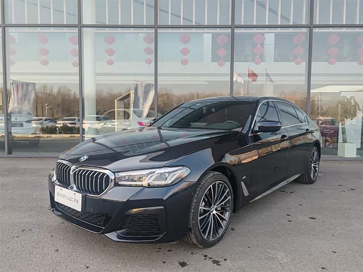 Фото 1 - BMW 5 Series