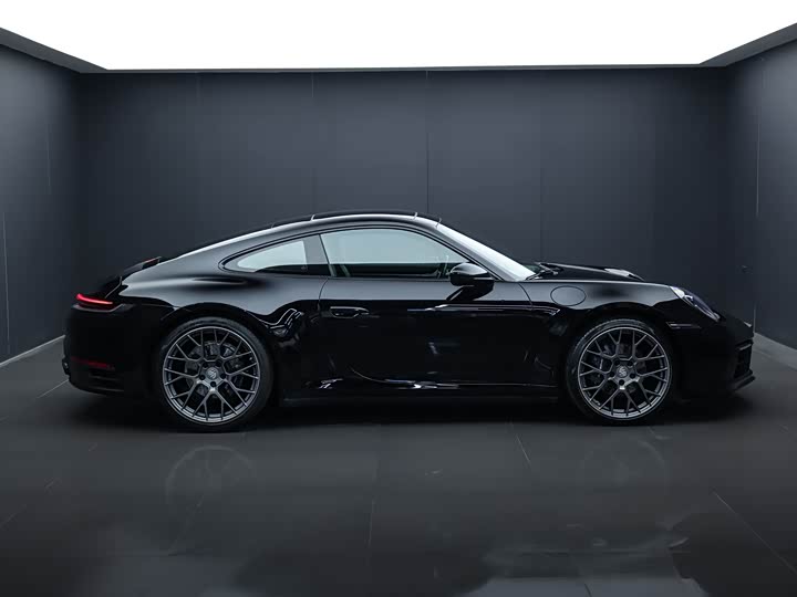 Фото 4 - Porsche 911