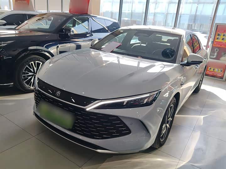 Фото 2 - BYD Qin L