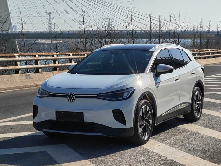 Фото 1 - Volkswagen ID.4 Crozz