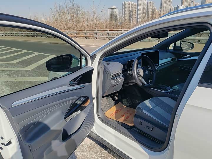 Фото 4 - Volkswagen ID.4 Crozz