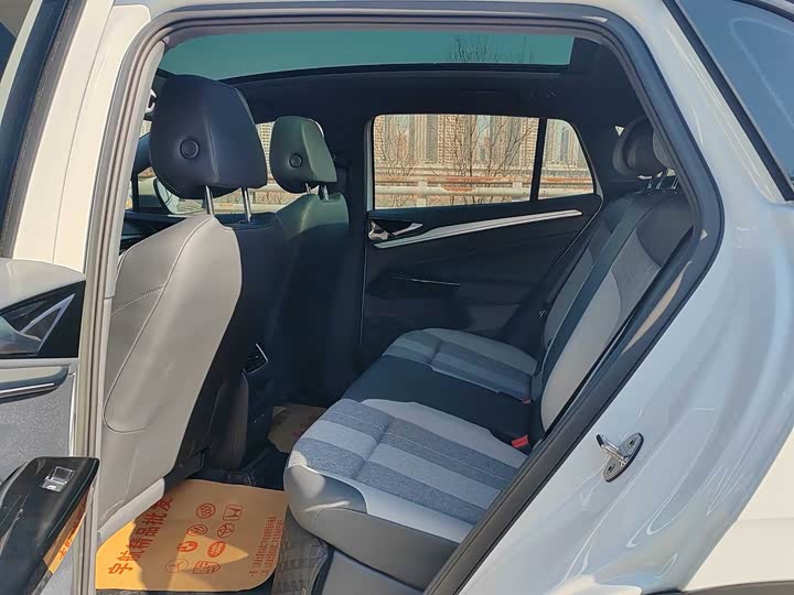 Фото 6 - Volkswagen ID.4 Crozz