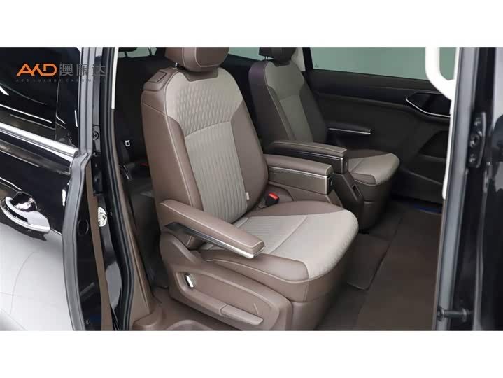 Фото 8 - Volkswagen Viloran