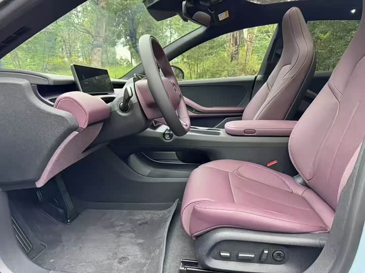 Фото 6 - Nio ET5