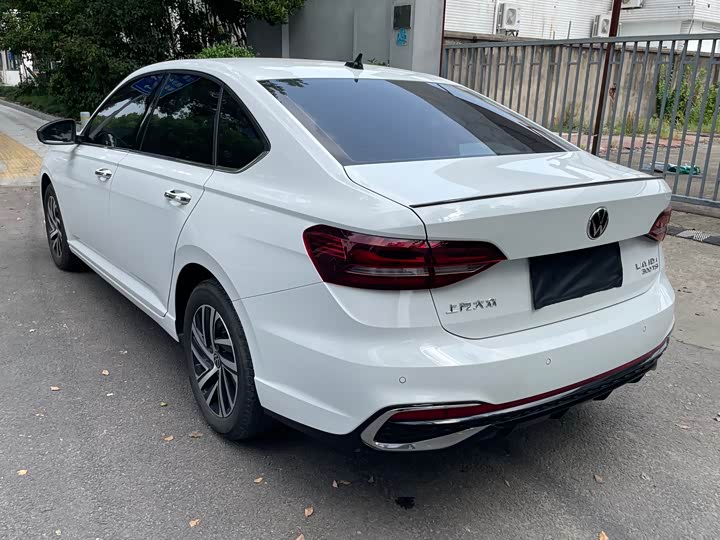 Фото 7 - Volkswagen Lavida