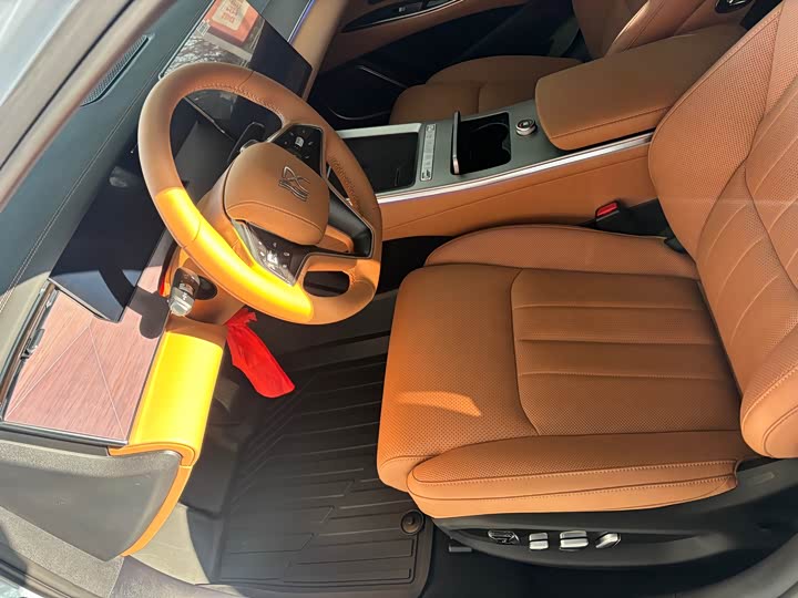 Фото 4 - BYD Han L