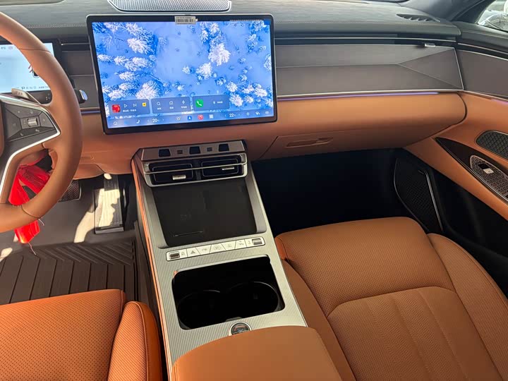 Фото 9 - BYD Han L