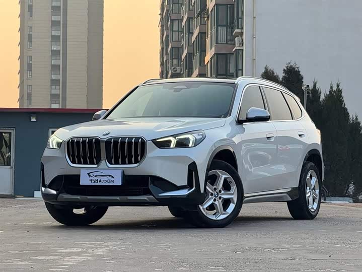 Фото 1 - BMW X1