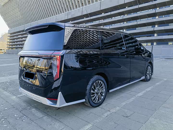 Фото 5 - GAC Trumpchi M8