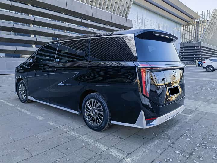 Фото 6 - GAC Trumpchi M8