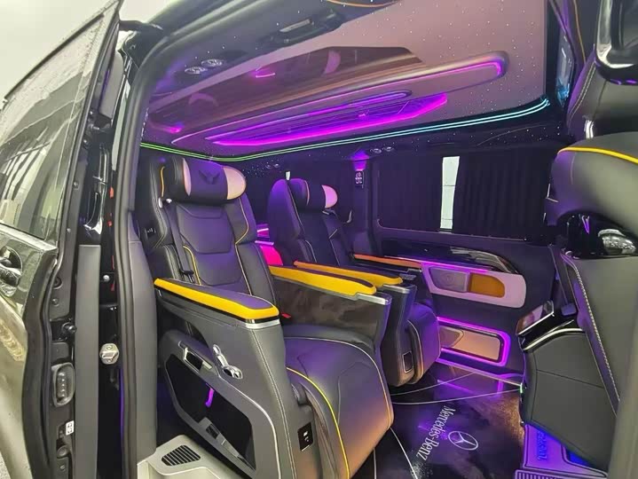 Фото 6 - Mercedes-Benz Vito