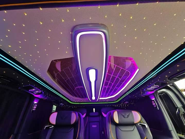 Фото 8 - Mercedes-Benz Vito