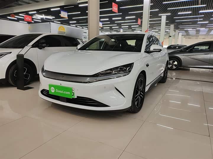 Фото 1 - BYD Qin L